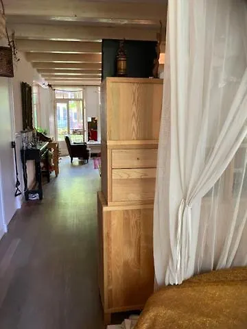 Bohemian Loft Bed and Breakfast Amsterdam 2*,  Nederland
